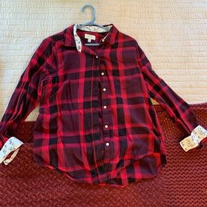 Lucky brand size medium red and black